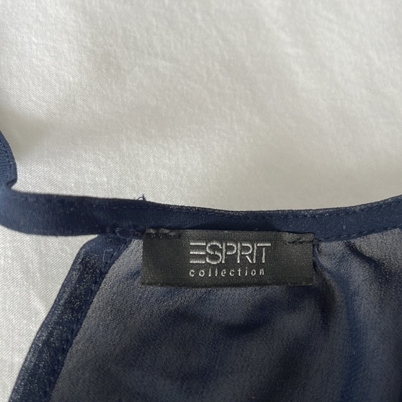 Esprit size S navy sleeveless tank/blouse with neck tie and spaghetti strap - Picture 2 of 5